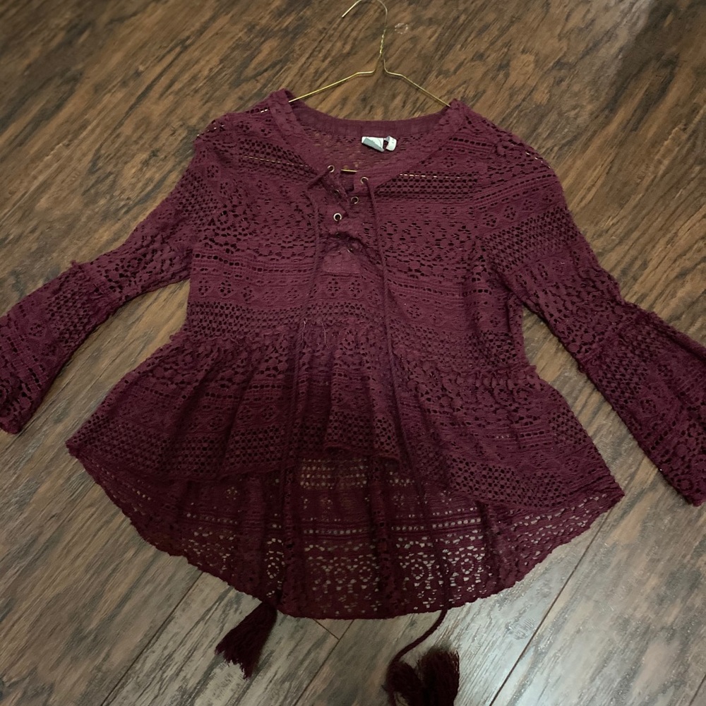 Cute Maroon Long Sleeve Crop Top